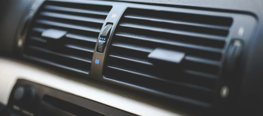 Neue Richtlinie von VDI und ZDK zur Hygiene von Klimaanlagen in Autos