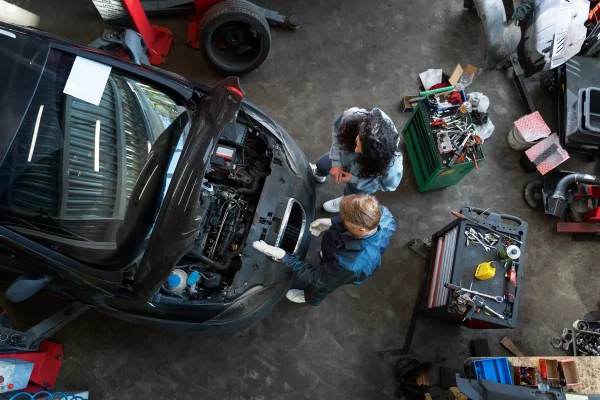 Autoinspektion: Muss man zur Vertragswerkstatt gehen?