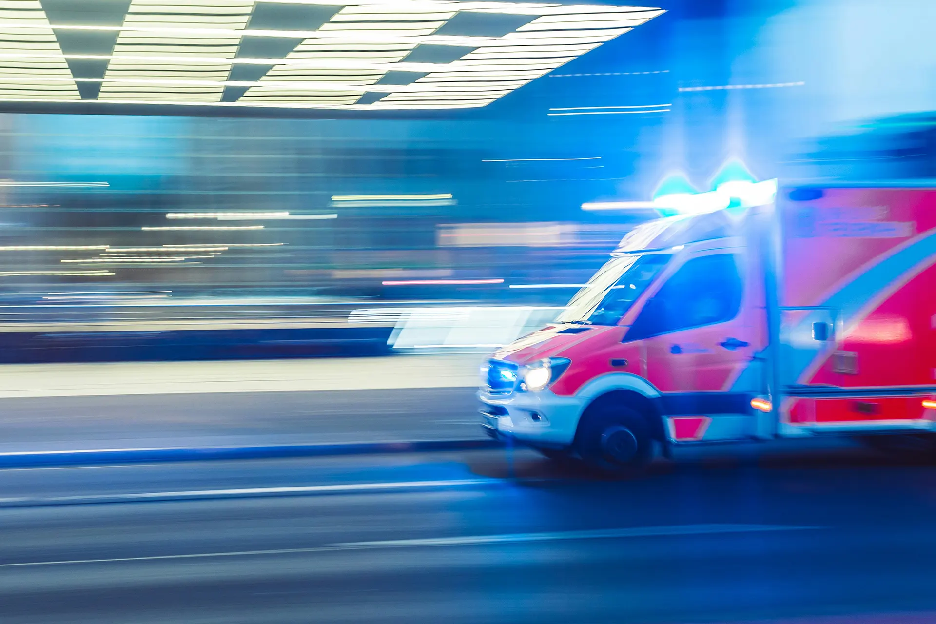 Blaulichtunfall: Wer trägt die Verantwortung bei einem Zusammenstoß?