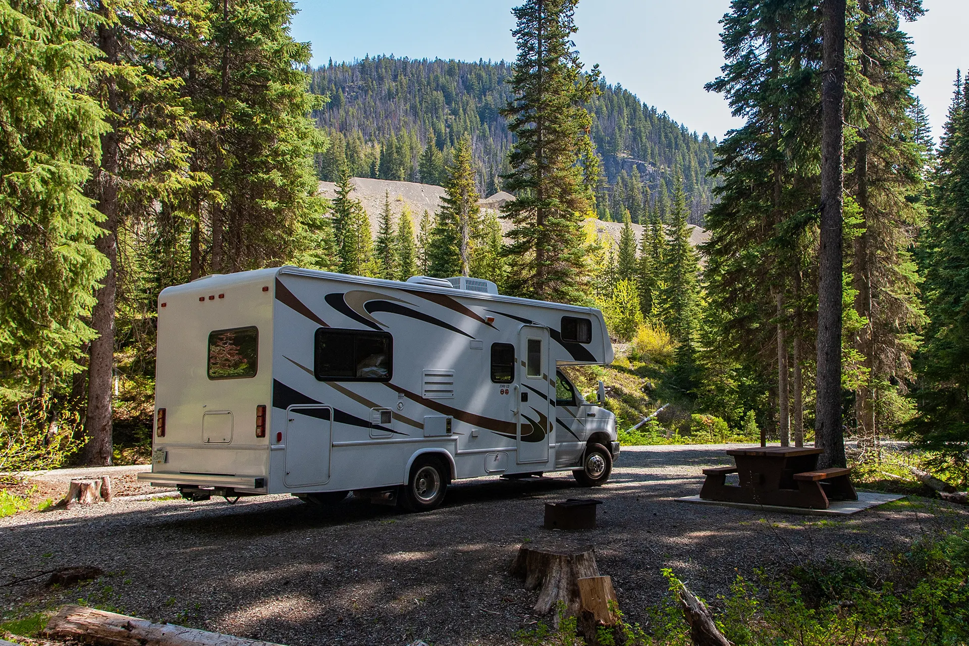 Wichtige Schritte nach dem Campingurlaub: So bleibt Ihr Wohnmobil fit für die nächste Reise