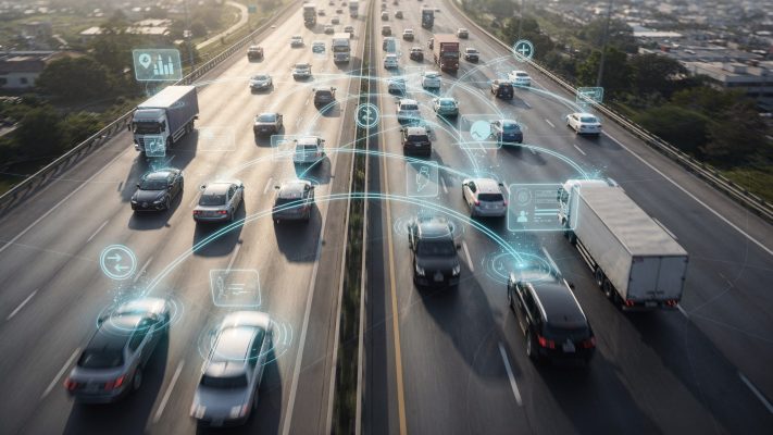 Das Bild illustriert die Vernetzung von Fahrzeugen und die Interaktion in Echtzeit, die für die Verkehrssicherheit wichtig ist.