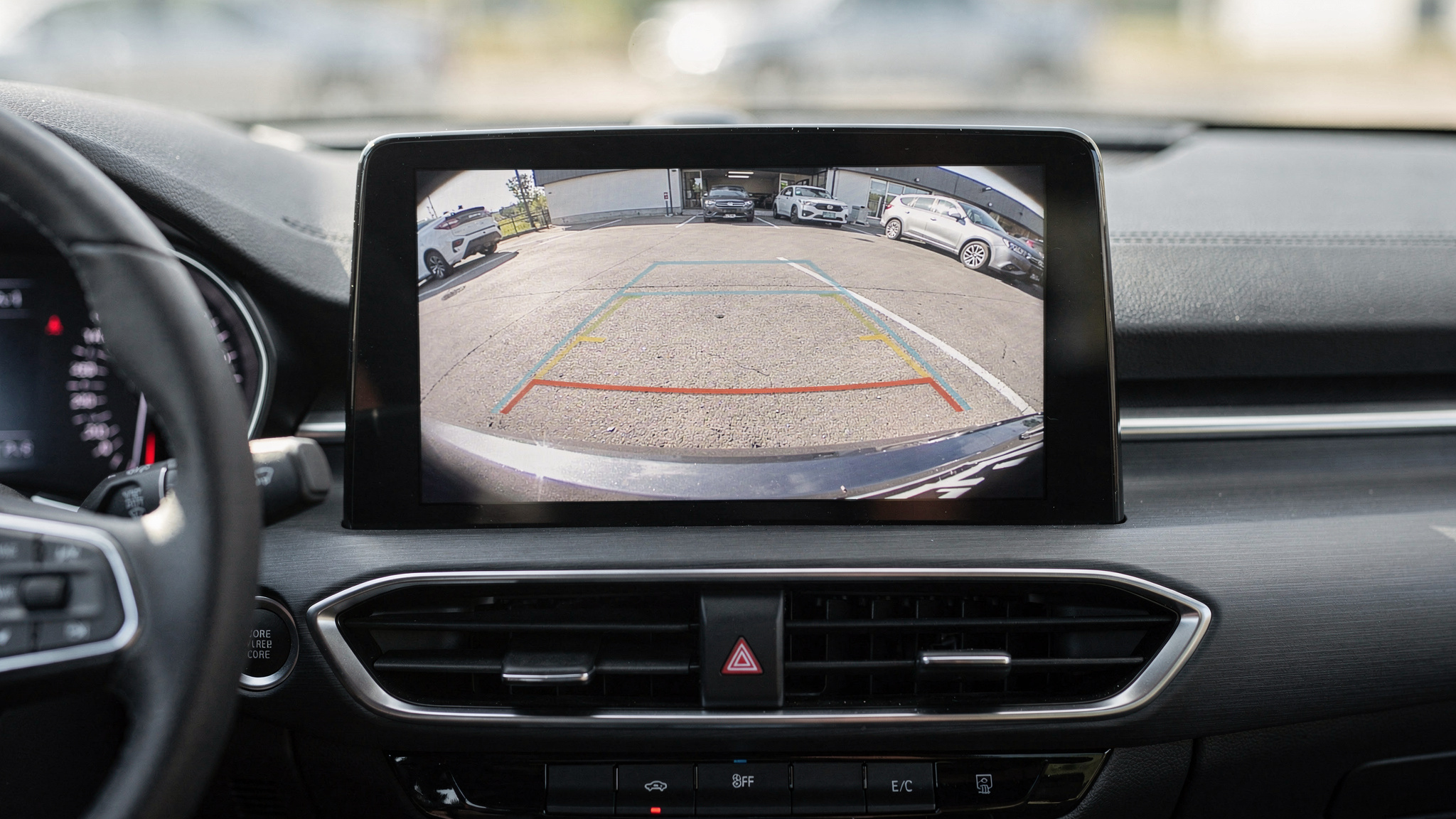 Macht den Vorteil der Kamera greifbar: Kontext statt nur Abstand – passend zum Vergleich Sensoren vs. Kamera.